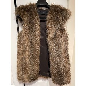 Zara Faux Fur Vest